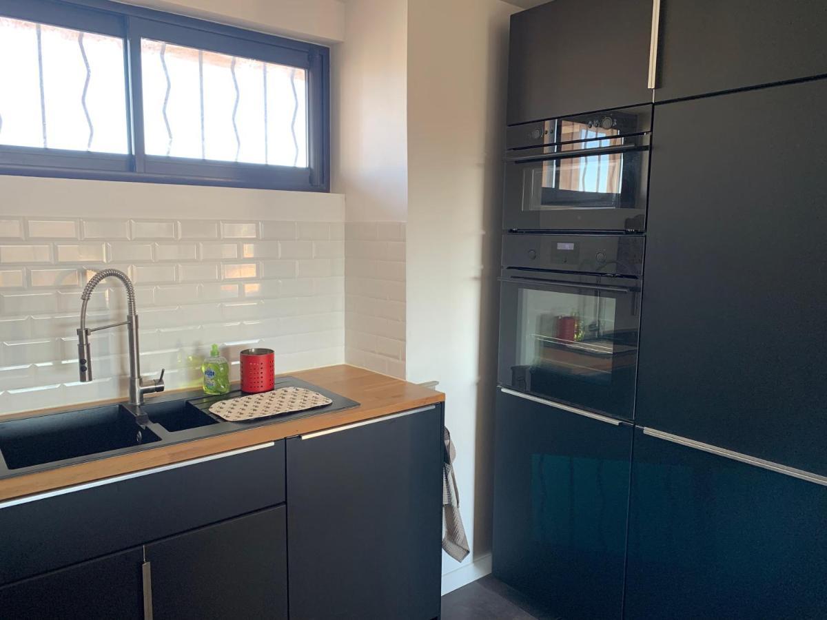 Plage A Pied A 3 Mns Apartman La Seyne-sur-Mer Kültér fotó